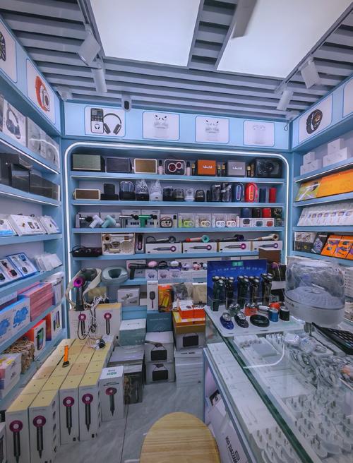 華強(qiáng)北電子市場探秘:從手機(jī)到智能穿戴